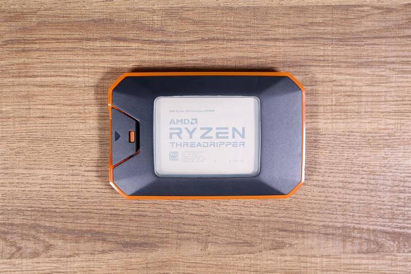 64框框撕裂任何对手！AMD ThreadRipper 2990WX/2950X首发评测