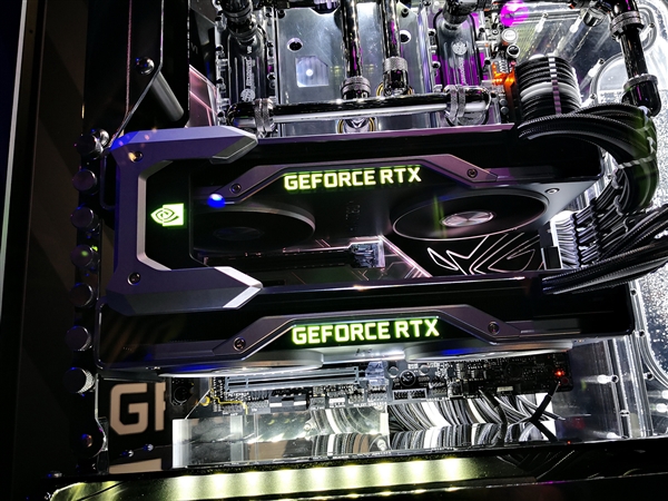 公版首次双风扇！NVIDIA RTX 2080 Ti现场图赏