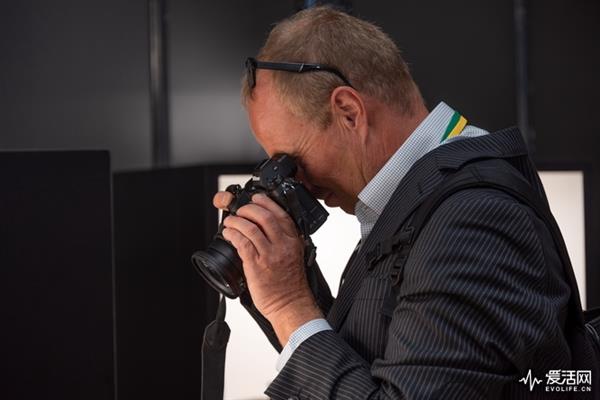 尼康首款全画幅无反相机Z7试拍体验：比索尼还强？