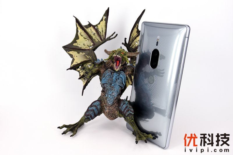 4K HDR屏幕+后置双摄 <a href='https://www.sony.com.cn/' target='_blank'><u>索尼</u></a> Xperia XZ2 Premium<a href='https://www.ivipi.com/pc/' target='_blank'><u>体验</u></a>