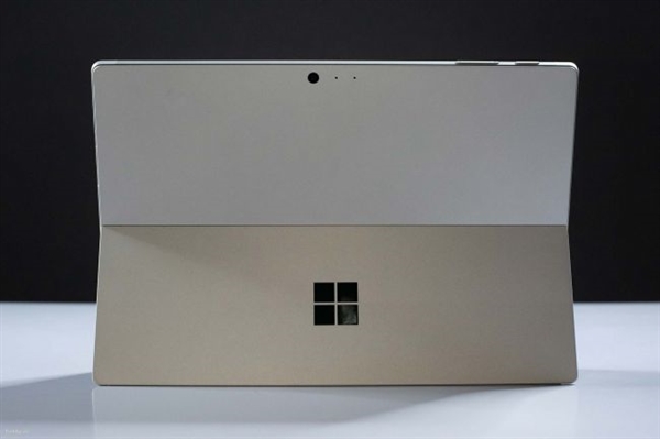 Surface Pro 6遭越南网站抢先开箱：升级8代酷睿、其它没变