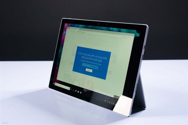 Surface Pro 6遭越南网站抢先开箱：升级8代酷睿、其它没变