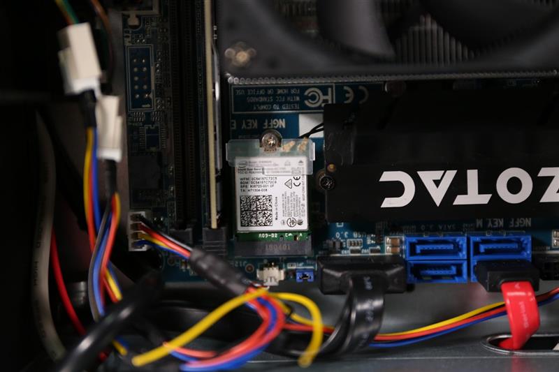 书桌上靓丽的风景线！索泰麦克NEK1-N7主机评测：畅玩单机大作