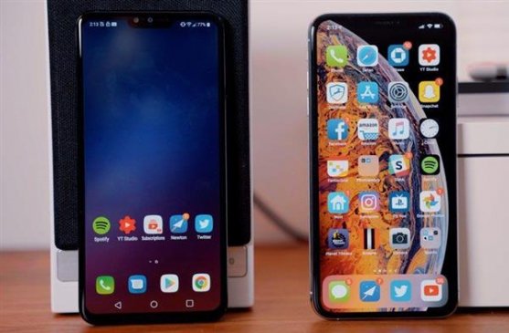 LG V40 ThinQ和iPhone XS Max上手对比 喜欢哪个？