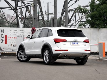 一汽-大众奥迪 奥迪Q5 2018款 典藏版 40 TFSI 技术型 