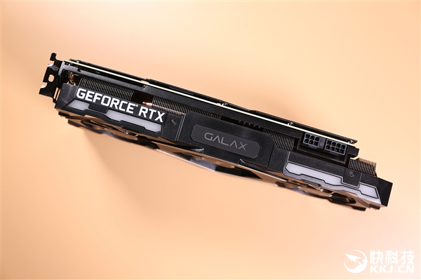 支持一键OC 影驰GeForce RTX 2070大将拆解图赏