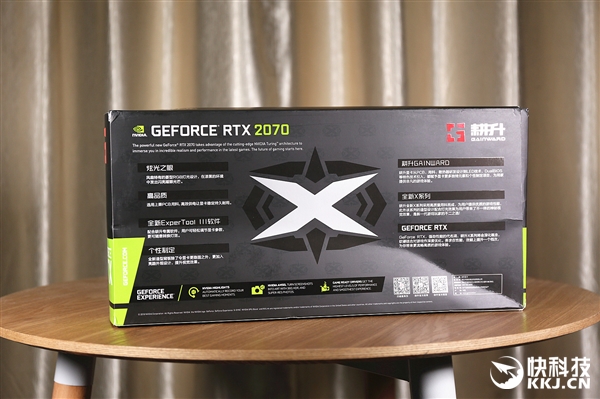 全新炫光之眼 耕升RTX 2070炫光拆解图赏