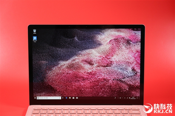 微软Surface Laptop 2灰粉金开箱：9988元中国专属