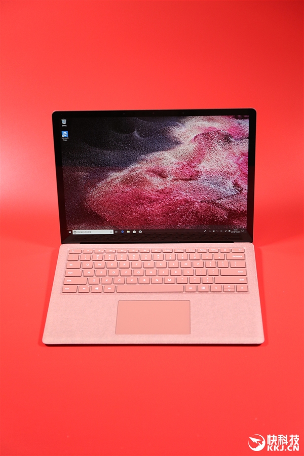 微软Surface Laptop 2灰粉金开箱：9988元中国专属