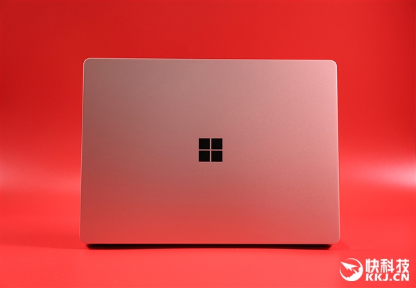 微软Surface Laptop 2灰粉金开箱：9988元中国专属