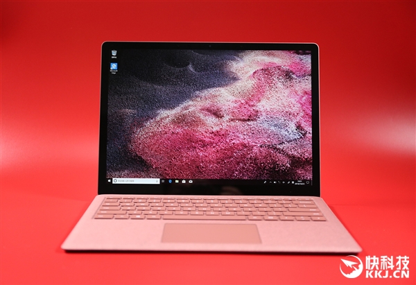 微软Surface Laptop 2灰粉金开箱：9988元中国专属