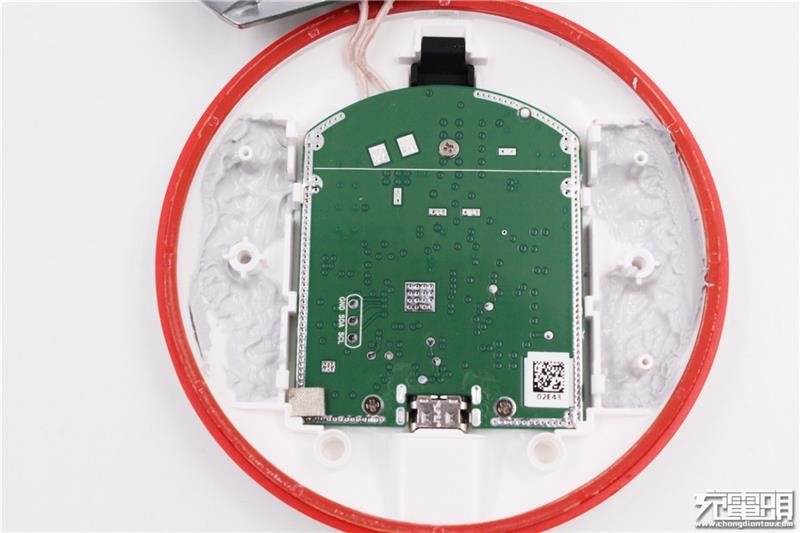 华为15W无线快充充电器拆解：物超所值