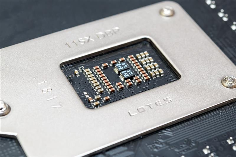 砍掉超线程！Intel i7-9700K深度评测：战平R7 就是太贵