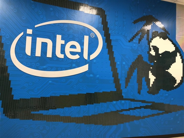 “黑五”来袭：Intel 8/9代酷睿CPU终于回归到上市零售价