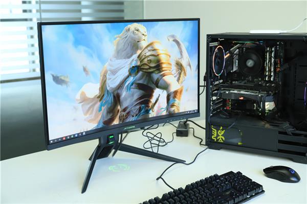 2K+144Hz+高色准 蚂蚁电竞ANT271QC上手：梦想中的电竞王者