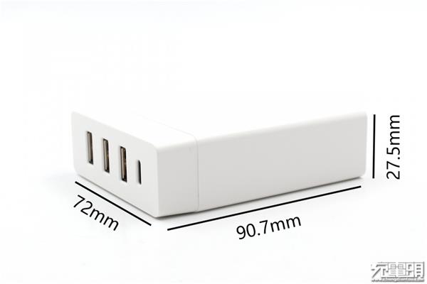 USB-A/C 72W输出：网易智造四口快充电源体验