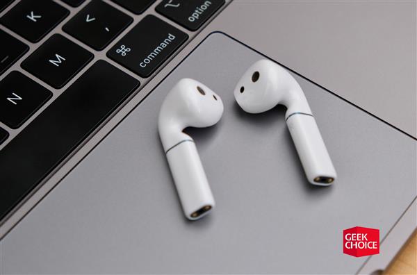 荣耀FlyPods Pro真无线耳机<a href='https://www.ivipi.com/pc/' target='_blank'><u>体验</u></a>：一句话解锁手机的骨声纹识别