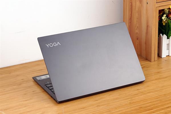 11.9mm极致轻薄 <a href='https://www.lenovo.com.cn/' target='_blank'><u>联想</u></a>YOGA S730轻薄本上手