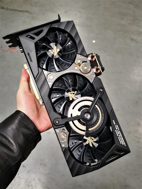 标杆旗舰！七彩虹iGame RTX 2080 Ti Kudan发布：陀飞轮设计