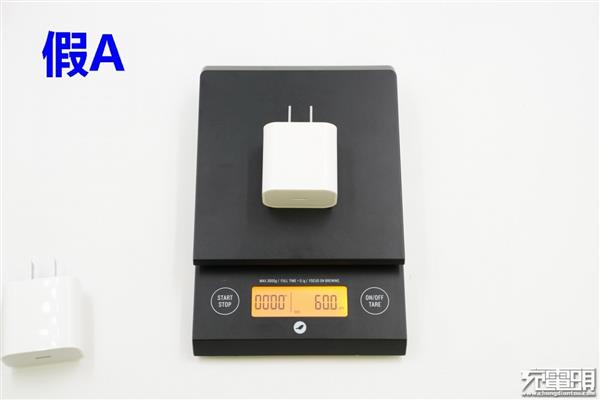 看完秒懂 苹果18W USB-C PD充电器真假对比