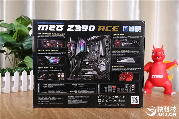 性价比、超频兼具！微星MEG Z390 ACE主板图赏