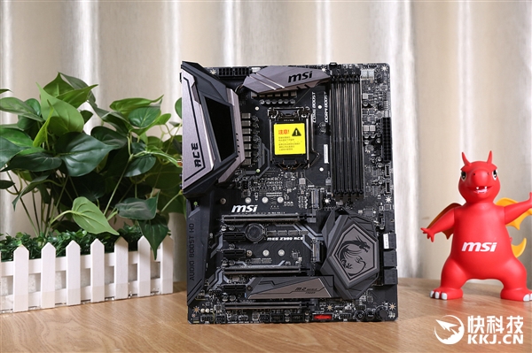 性价比、超频兼具！微星MEG Z390 ACE主板图赏