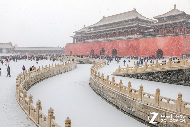 用十年憋一个大招 松下S1R全幅微单画质测试 
