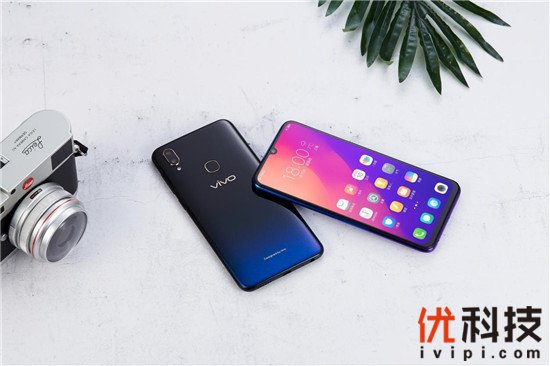 vivo Z3i 标准版