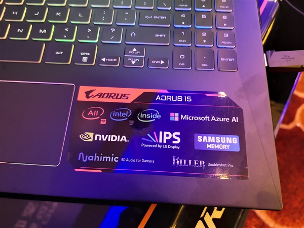 技嘉首创Azure AI笔记本Aorus 15：CPU/GPU智能分配