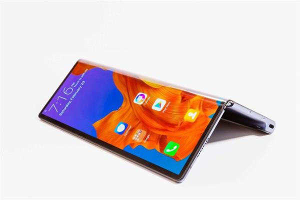 <a href='https://www.huawei.com/cn/?ic_medium=direct&ic_source=surlen' target='_blank'><u>华为</u></a>Mate X深度解析：折叠屏5G夺第一