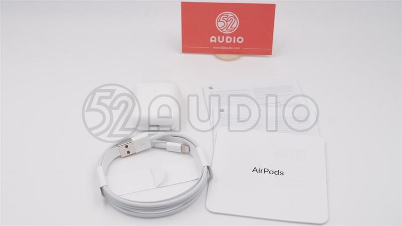 苹果AirPods二代全网首拆：“耳机内集成iPhone4”