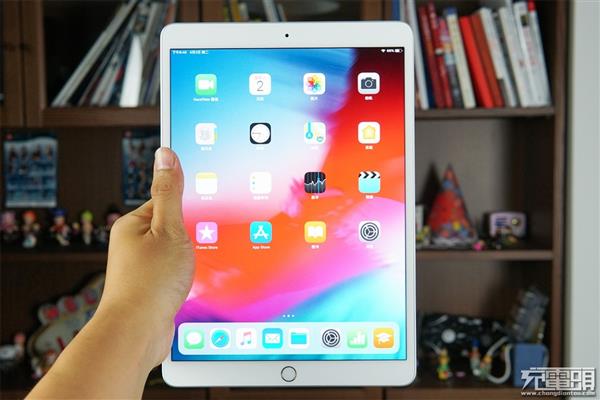 iPad Air 3 0-100％充电实测：扔掉你的原装充电器吧