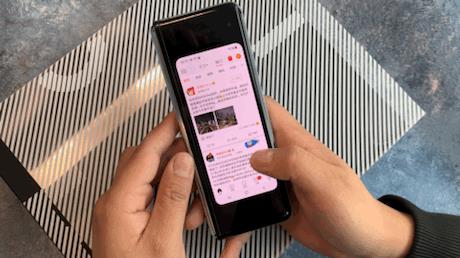 三星Galaxy Fold首发评测:弯的Phone能成手机未来吗