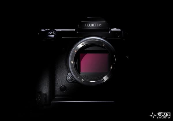 最便宜1亿像素相机富士GFX 100来了 只要1万美元