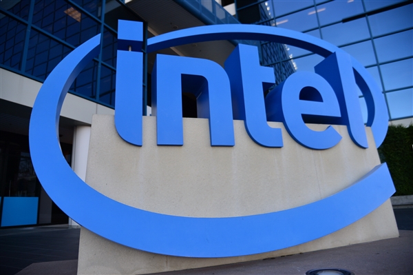 Intel处理器2.5倍性能靠的是它 要抢NVIDIA GPU市场