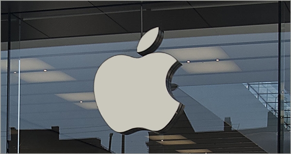 苹果新款MacBook Pro获FCC认证：采用13英寸屏