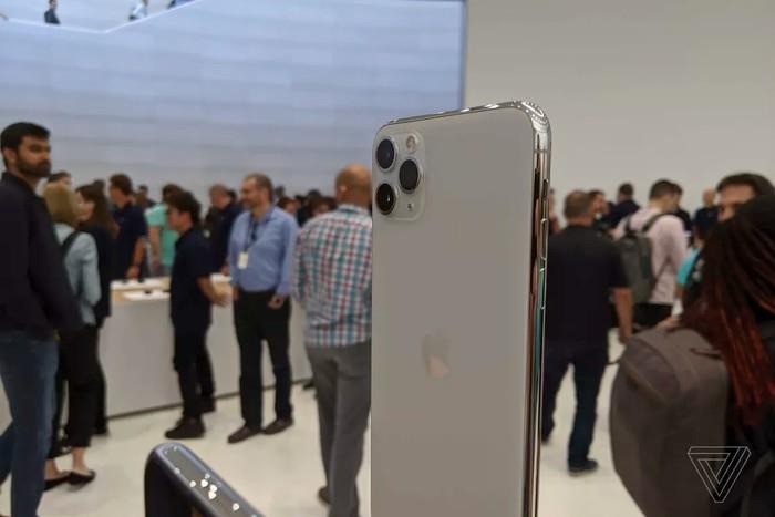 iPhone 11系列评测:5G缺席,它们却凭这些抗衡安卓