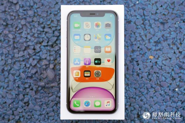 iPhone 11首发评测：加量减价继承真香体质