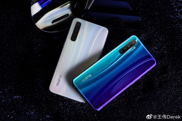 30W闪充+NFC realme X2即将登场