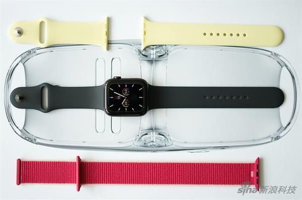 苹果Apple Watch 5评测：一块永不熄灭的屏幕