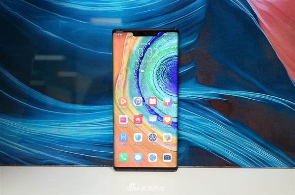 华为Mate 30 Pro图赏：88°超曲面环幕屏 重构手机想象