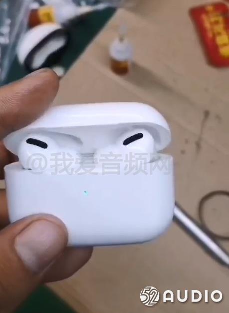 华强北成功攻克<a href='https://www.apple.com/cn/' target='_blank'><u>苹果</u></a>AirPods Pro：山寨版海量出货