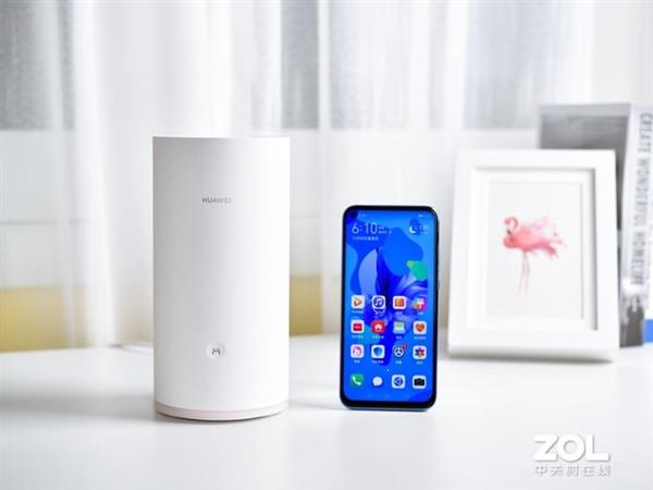 399元 <a href='https://www.huawei.com/cn/?ic_medium=direct&ic_source=surlen' target='_blank'><u>华为</u></a>路由A2上手：Wi-Fi全屋覆盖