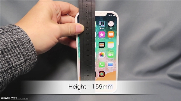 iPhone 12 Pro Max机模曝光：6.7寸屏、中框回归iPhone 4
