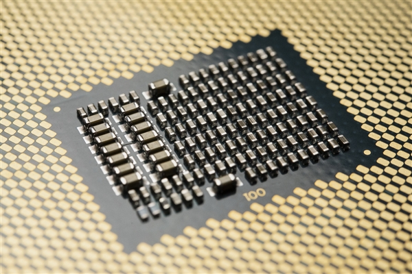 Intel桌面十代酷睿LGA1200接口尺寸曝光
