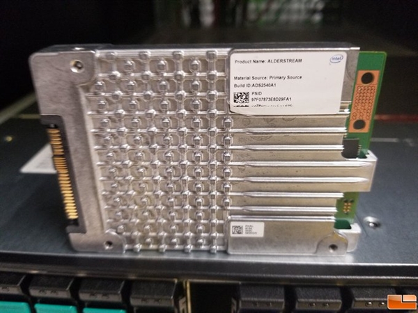 Intel PCIe 4.0傲腾SSD就绪！但无处可插