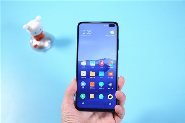 卢伟冰曝Redmi K30 5G版实验室测试新功能：144Hz刷新率或即将上线