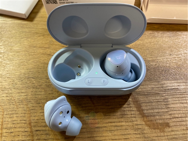 音质获AKG加持！三星Galaxy Buds+真机照片提前泄露