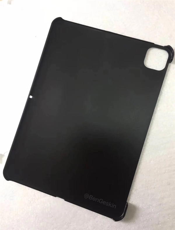 新iPad Pro外壳配件曝光：后置浴霸三摄