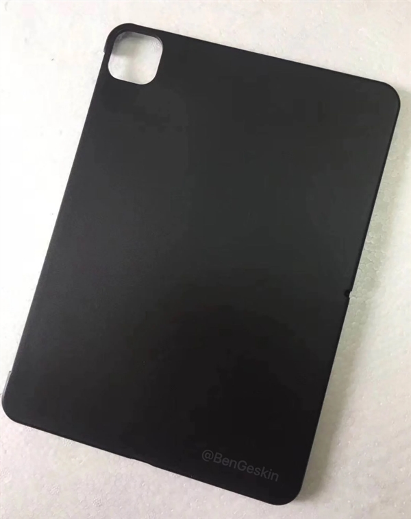 新iPad Pro外壳配件曝光：后置浴霸三摄